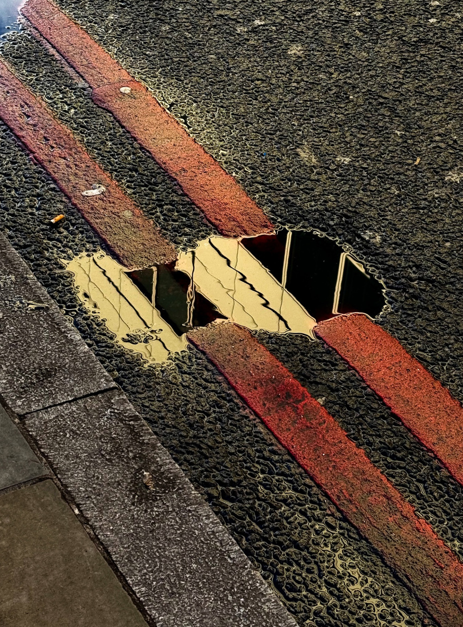 城市倒影 摄影师Charlotte Laboyrie