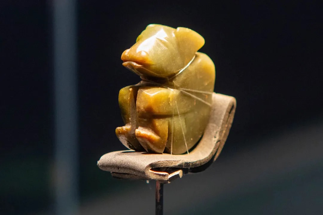 玉熊 商 山西博物院藏