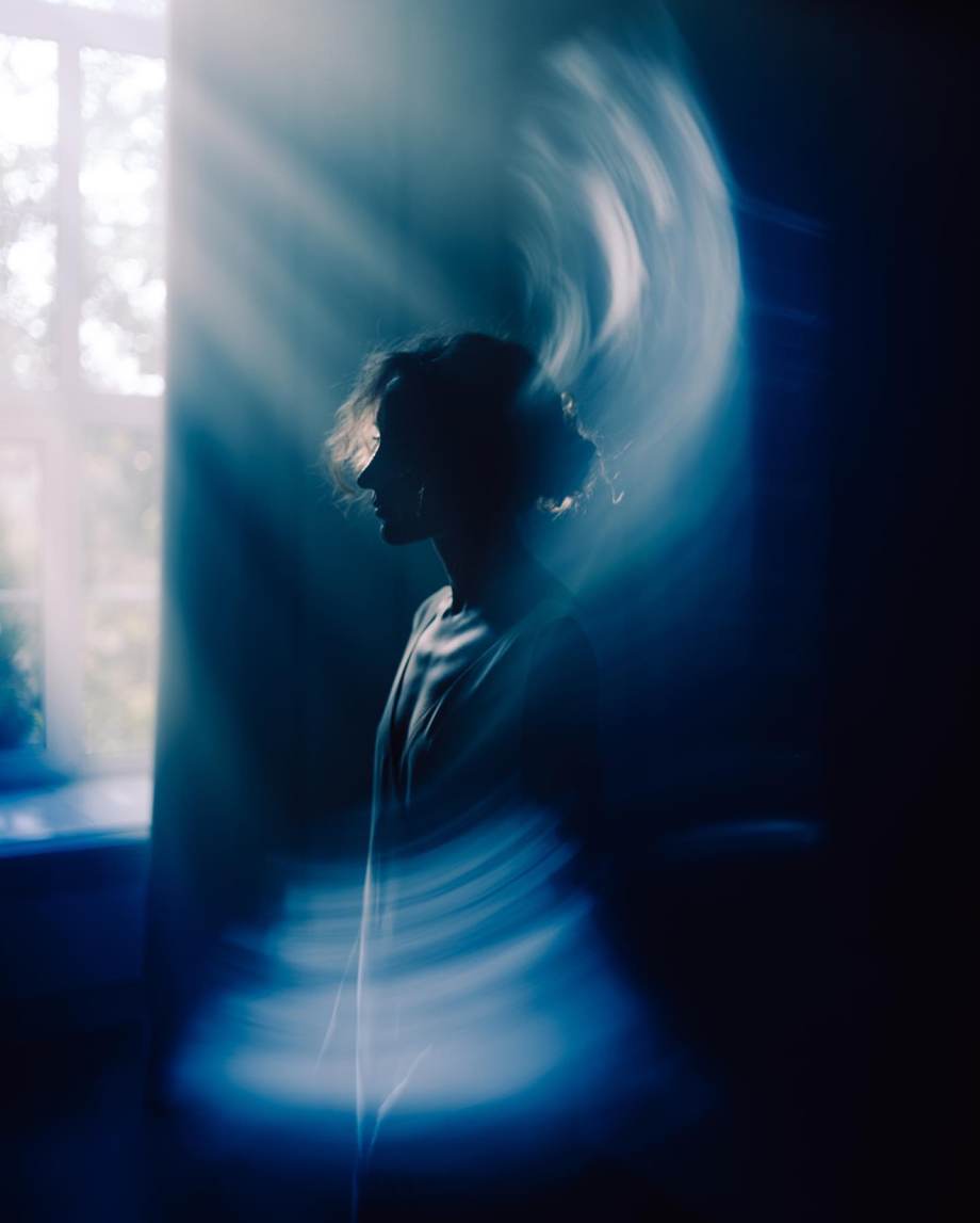 光影，情绪 | POLINA WASHINGTON人像摄影作品