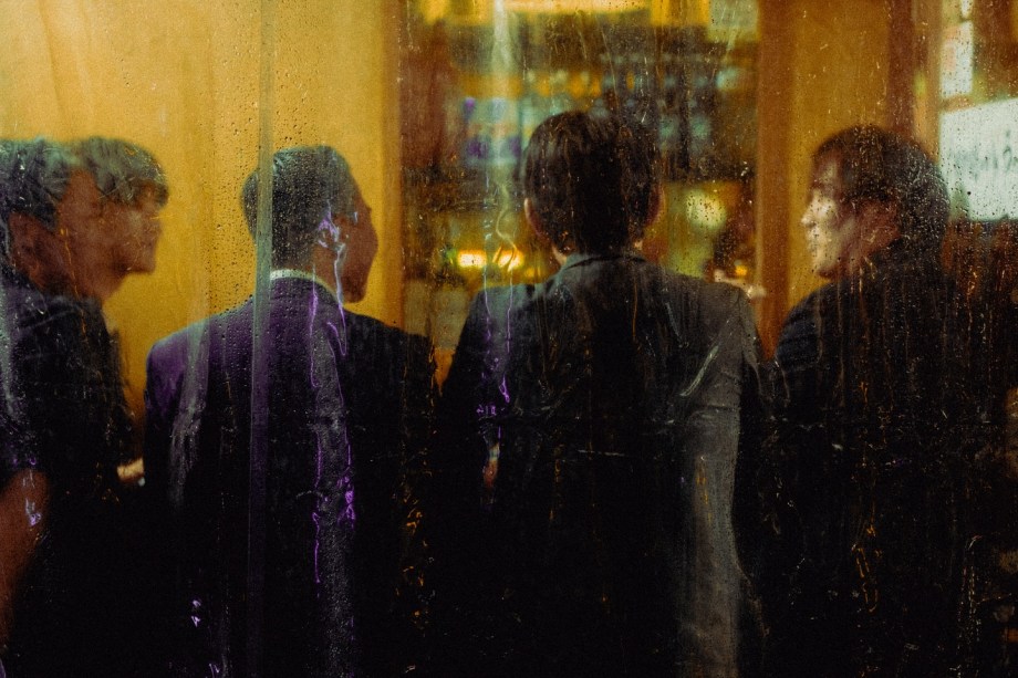 王家卫电影色彩的既视感 | Eren Sarigul街头影像