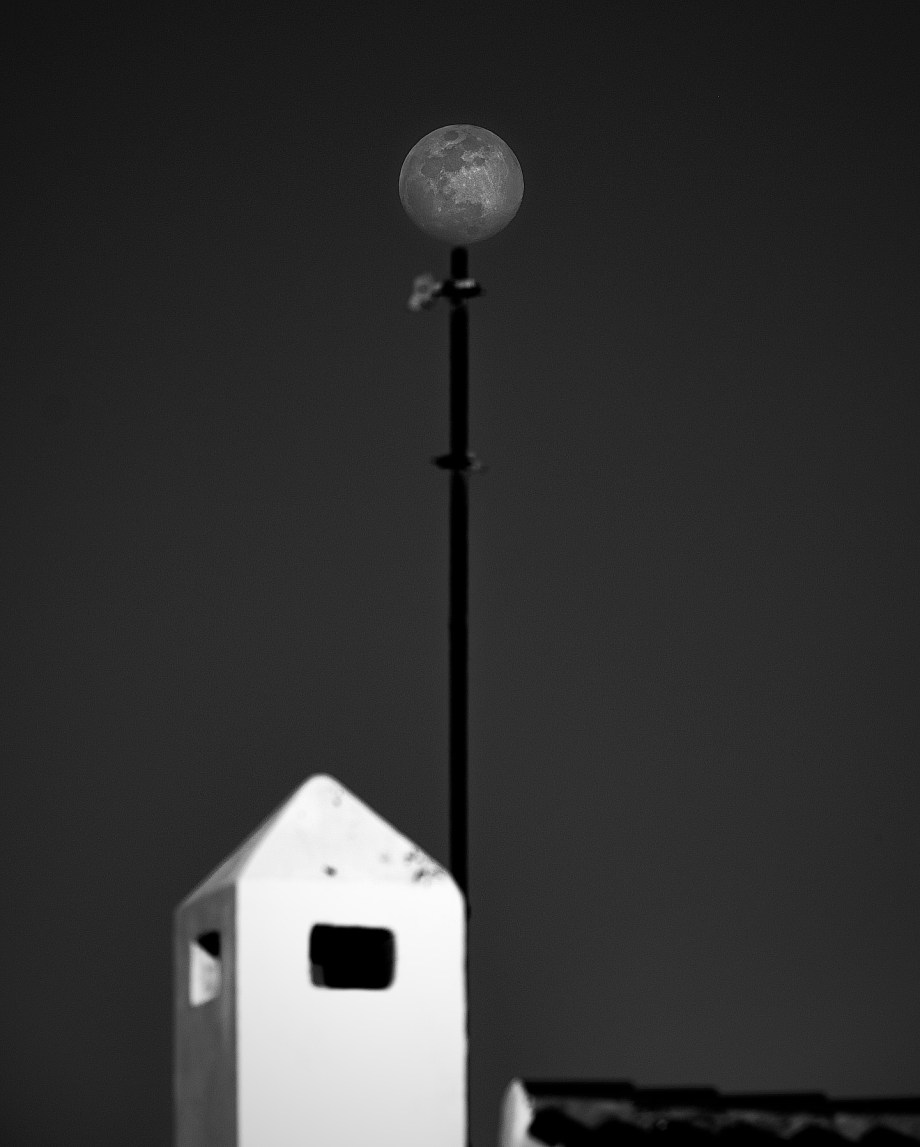 月 摄影师Dominic Dähncke