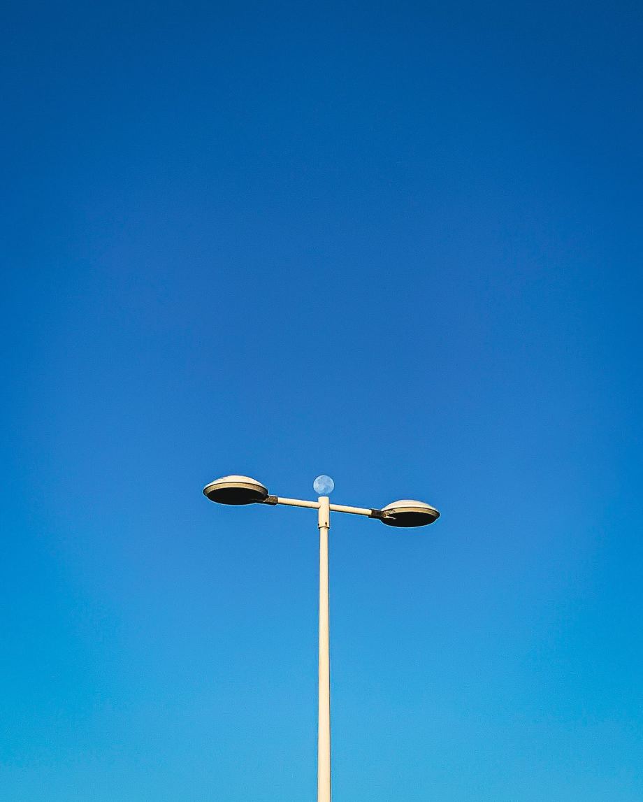 月 摄影师Dominic Dähncke