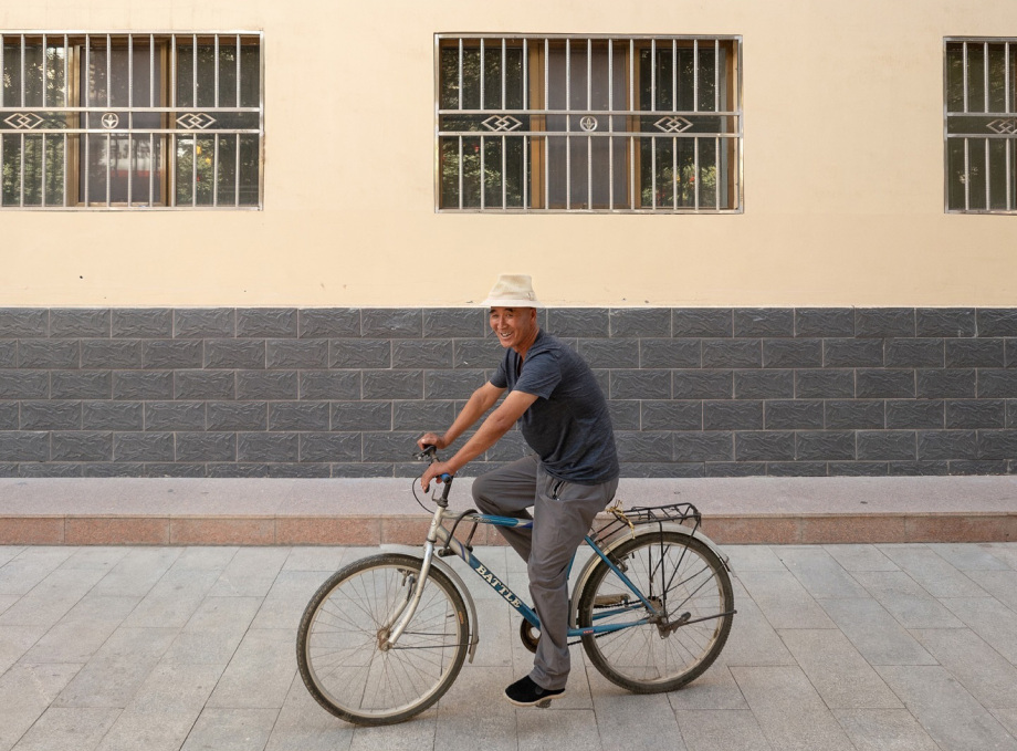 有趣的街头 捕捉的街头有趣的瞬间，摄影师Tavepong Pratoomwong作品