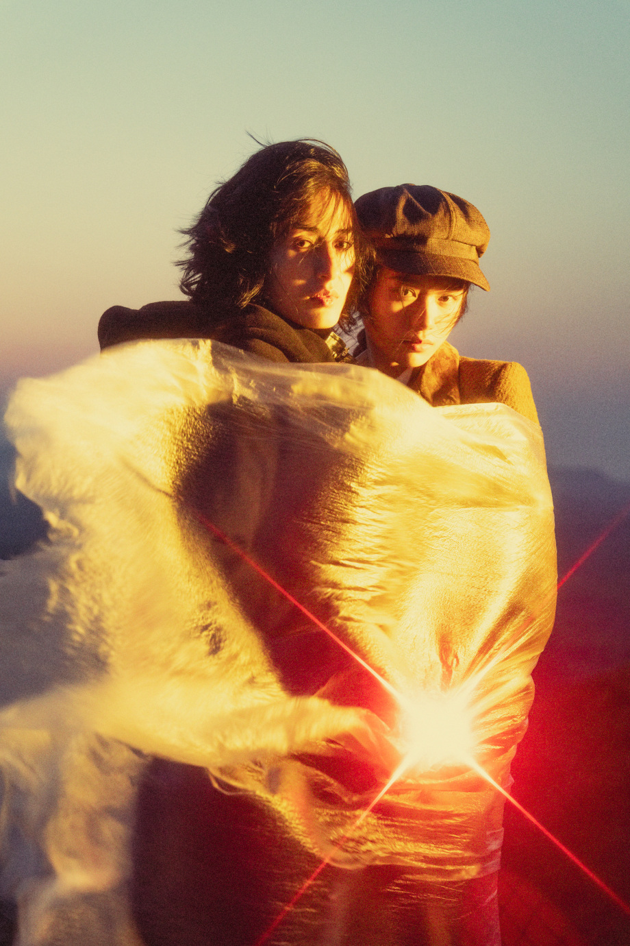 “额尔古纳右岸”