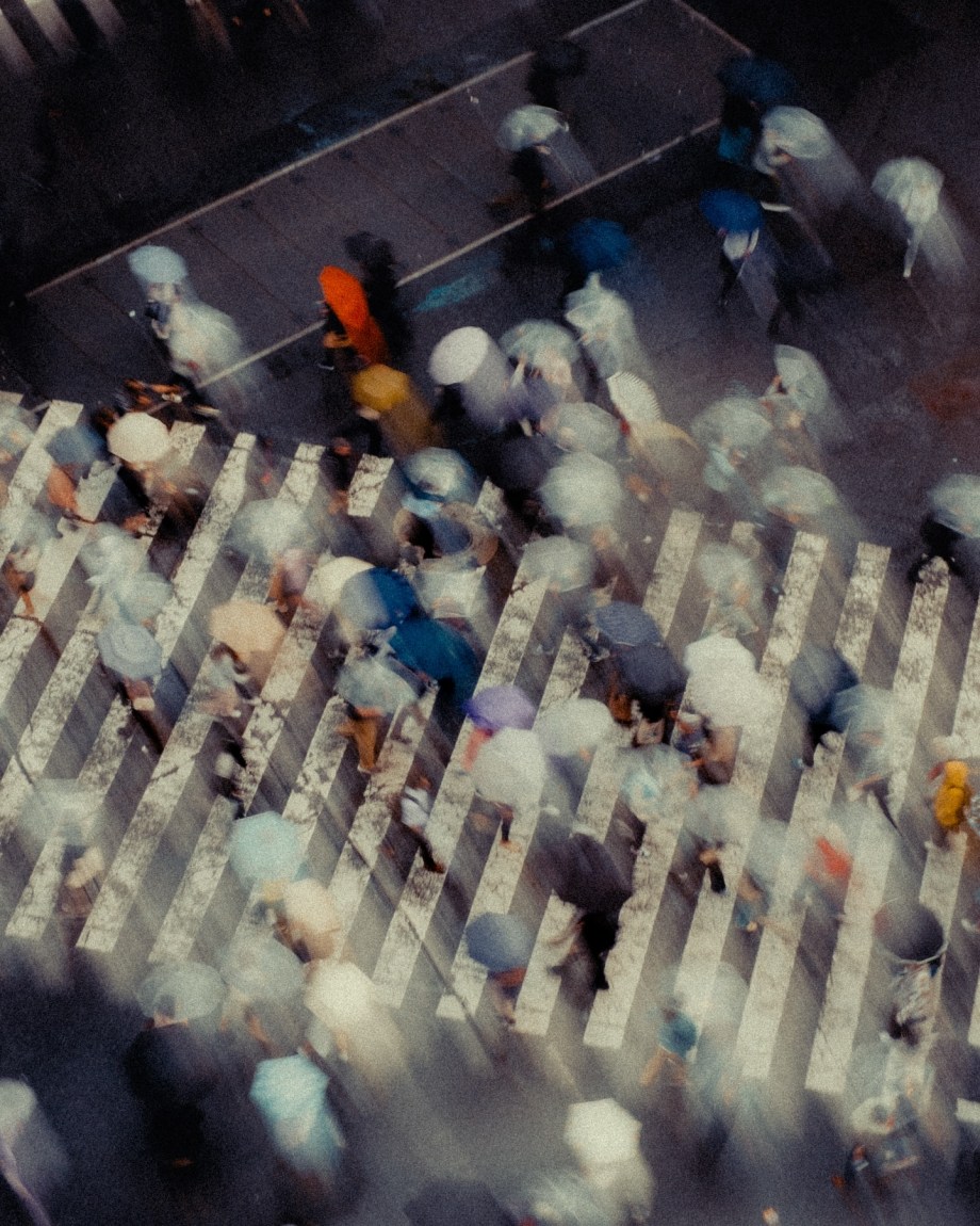 浓烈的色彩 | Eren Sarigul镜头里的东京