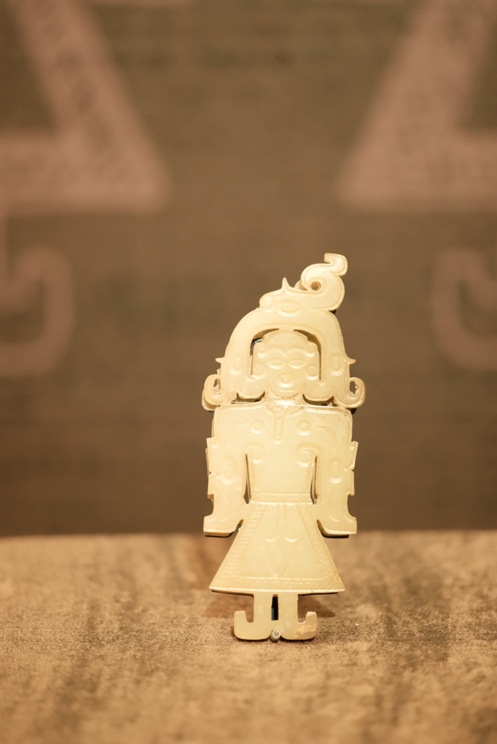 玉立人 西周晚期·晋 山西博物院藏 