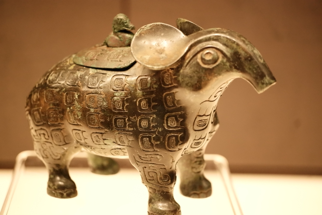 貘尊 西周中期·倗 山西博物院藏